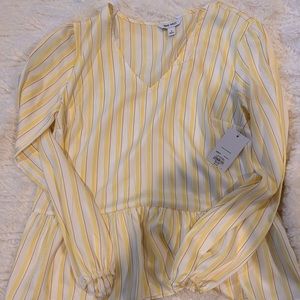NWT Nine West Shirt size small